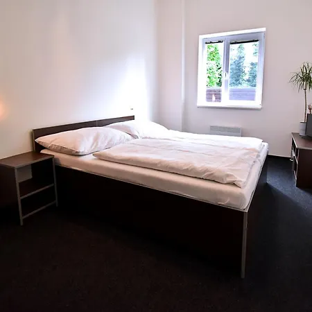 Sázavský Ostrov * Sázava